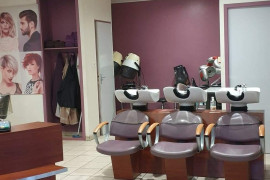 Salon de coiffure mixte à reprendre - Arrond. Chalon sur Saône (71)